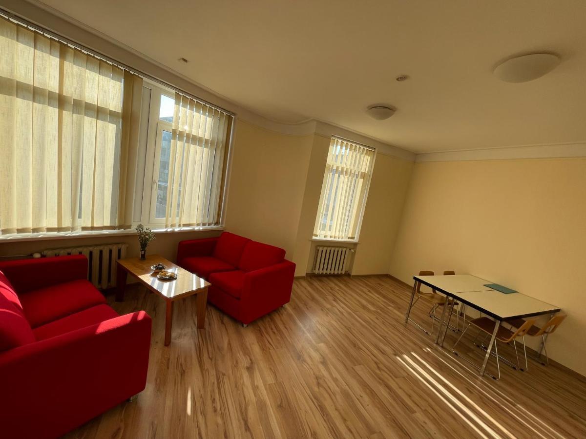 Mr Jo'S Hostel 카우나스 외부 사진