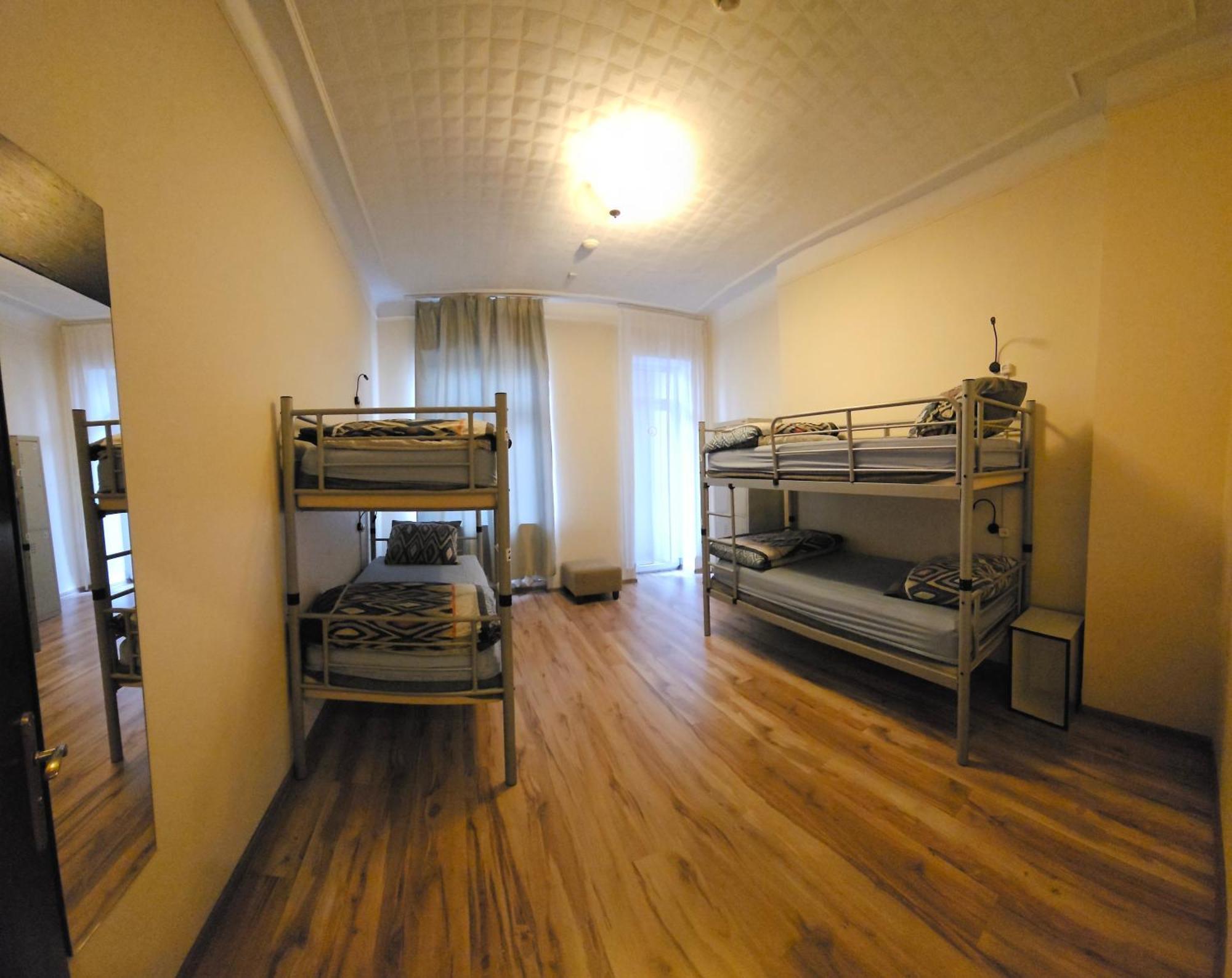 Mr Jo'S Hostel 카우나스 외부 사진